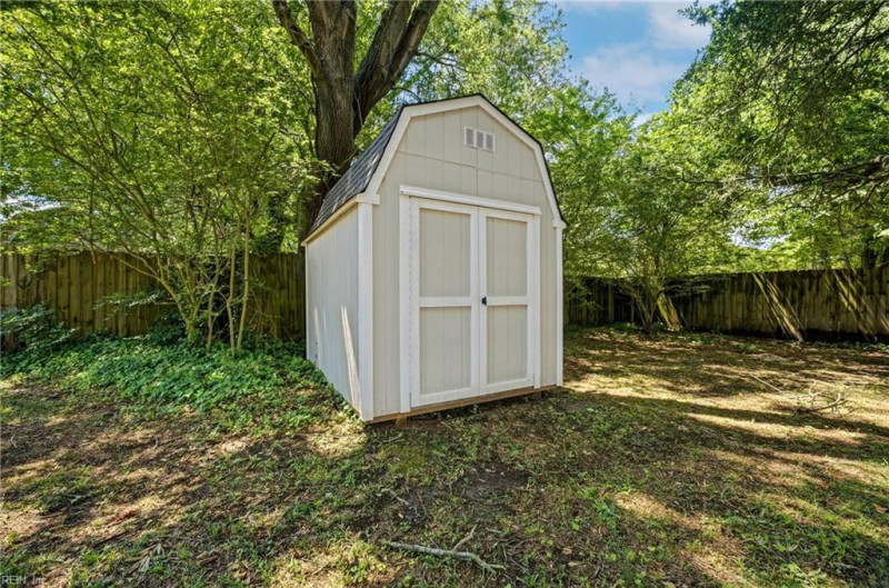 Photo 46 of 49 residential for sale in Virginia Beach virginia