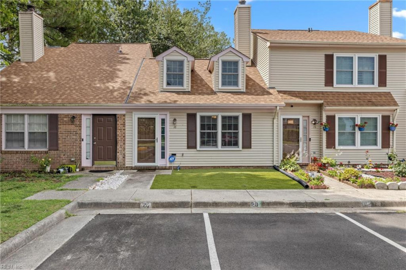 Photo 1 of 15 residential for sale in Hampton virginia