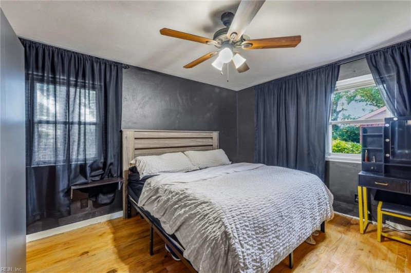Photo 15 of 30 residential for sale in Virginia Beach virginia