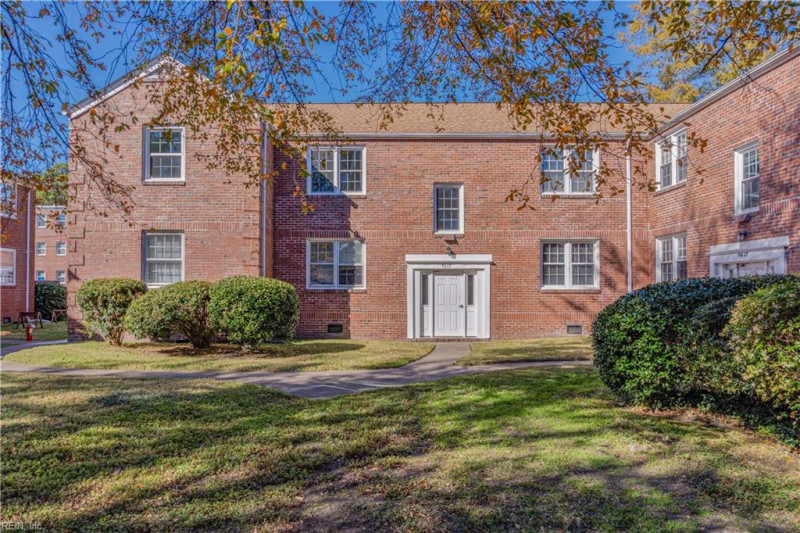 Photo 1 of 20 residential for sale in Norfolk virginia