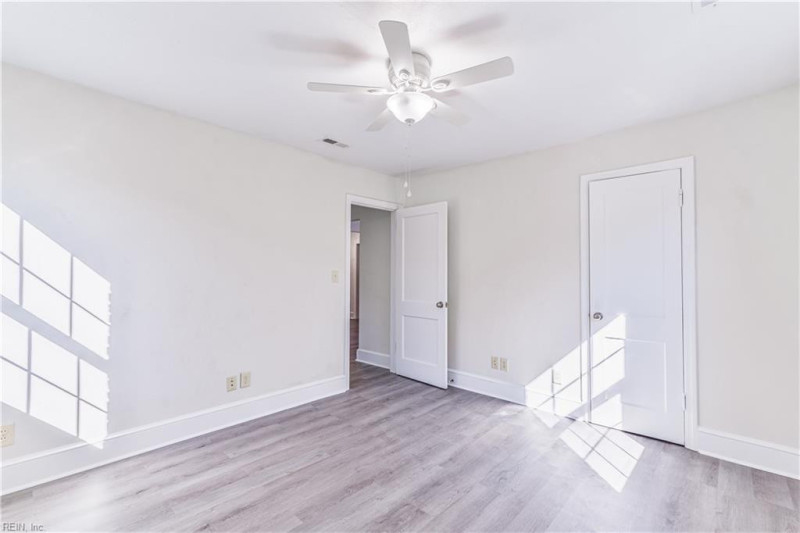 Photo 16 of 20 residential for sale in Norfolk virginia