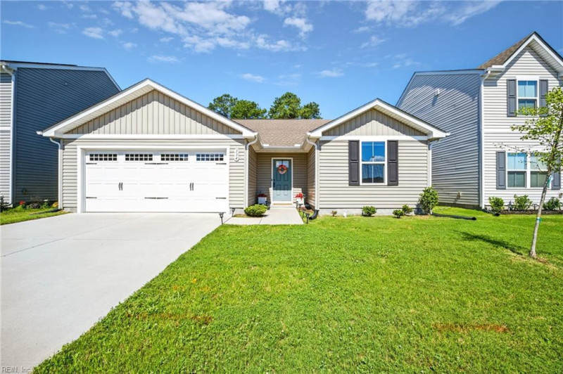Photo 1 of 43 residential for sale in Portsmouth virginia