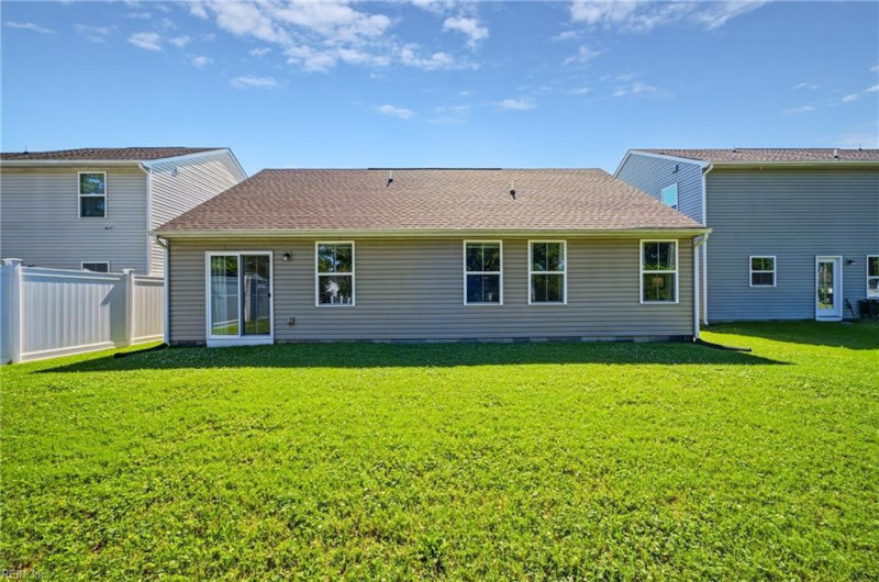Photo 29 of 43 residential for sale in Portsmouth virginia