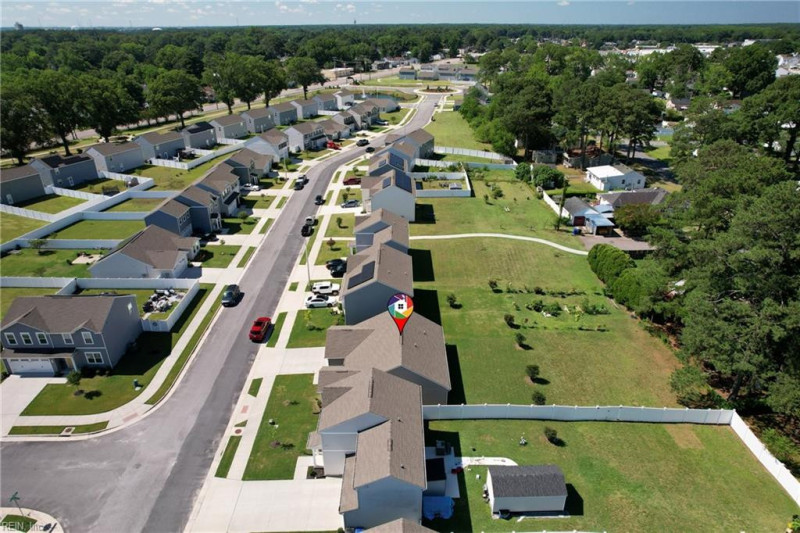 Photo 38 of 43 residential for sale in Portsmouth virginia