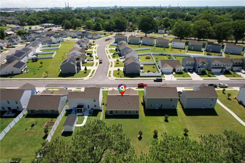 Photo 39 of 43 residential for sale in Portsmouth virginia