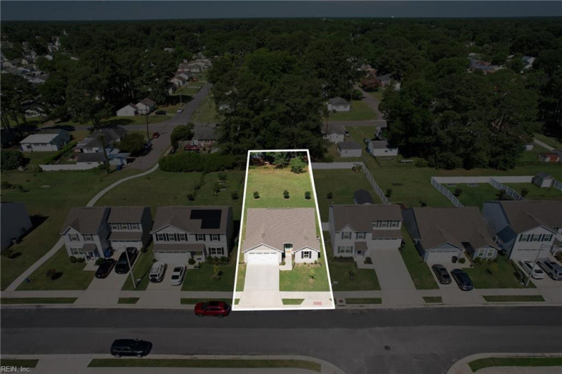 Photo 41 of 43 residential for sale in Portsmouth virginia