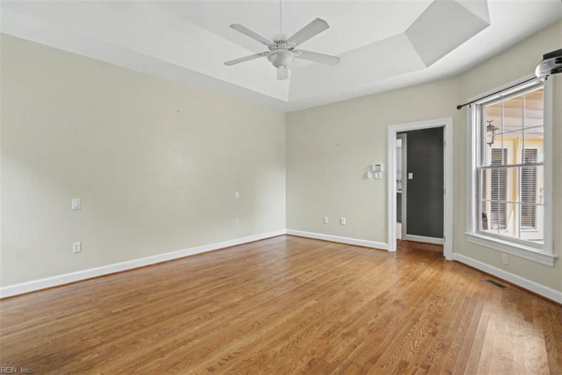 Photo 23 of 48 residential for sale in Norfolk virginia
