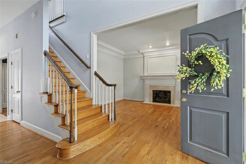 Photo 3 of 48 residential for sale in Norfolk virginia
