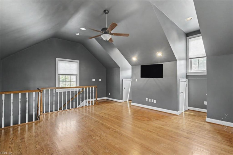 Photo 31 of 48 residential for sale in Norfolk virginia