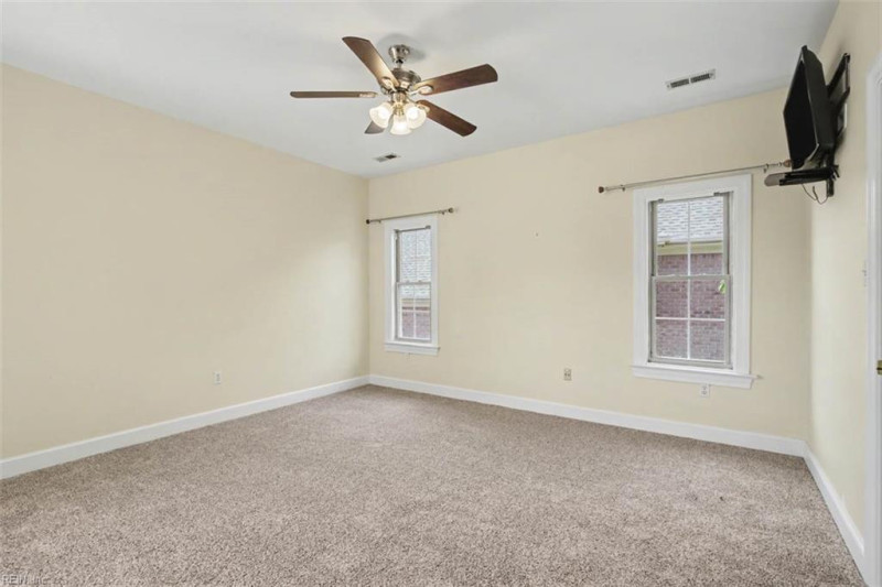 Photo 33 of 48 residential for sale in Norfolk virginia