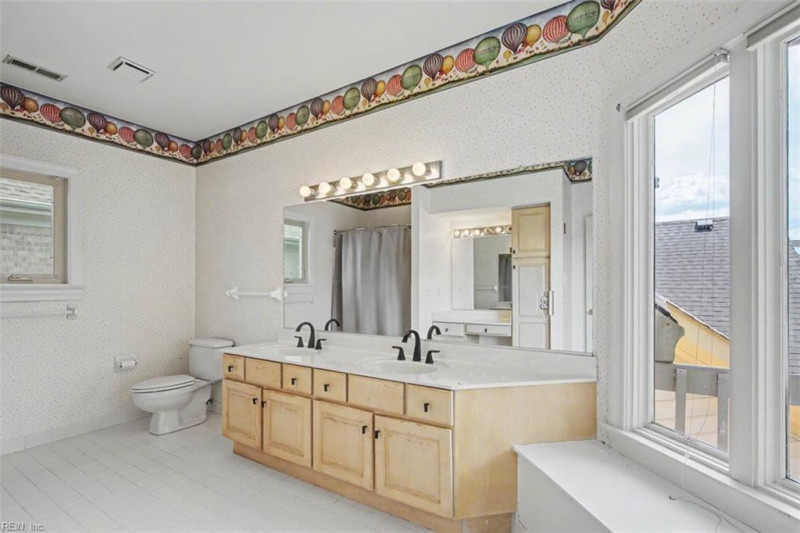 Photo 35 of 48 residential for sale in Norfolk virginia