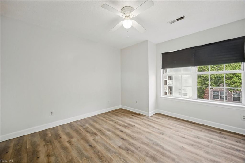Photo 15 of 19 residential for sale in Norfolk virginia