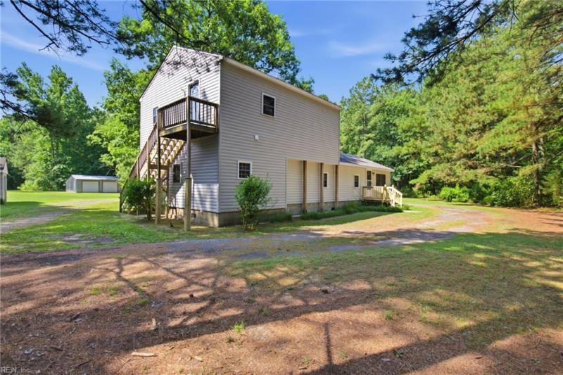 Photo 28 of 44 residential for sale in Isle of Wight County virginia
