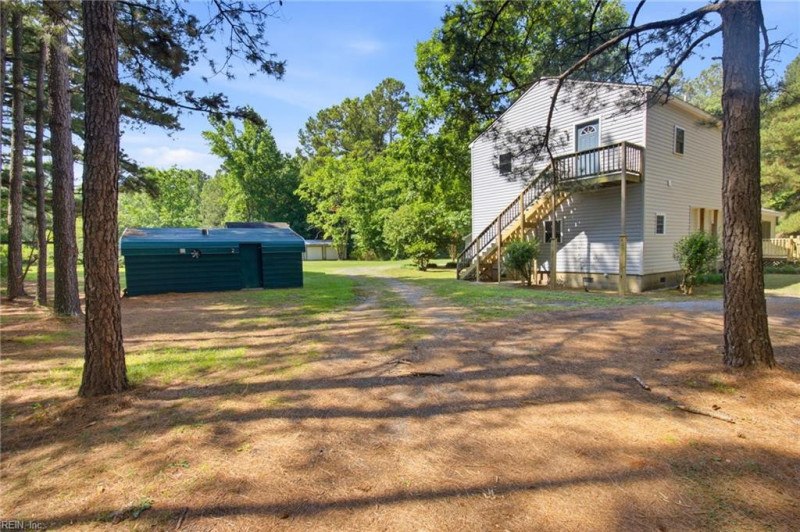 Photo 31 of 44 residential for sale in Isle of Wight County virginia