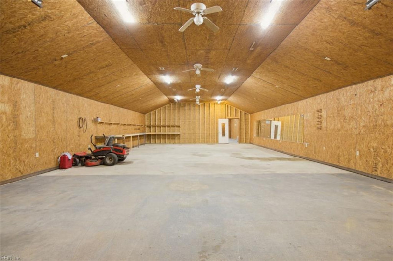 Photo 35 of 44 residential for sale in Isle of Wight County virginia