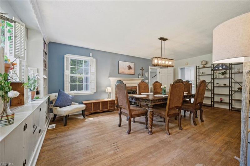 Photo 15 of 47 residential for sale in Virginia Beach virginia