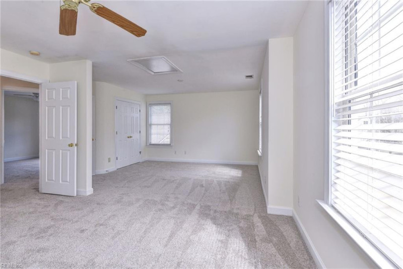 Photo 30 of 48 residential for sale in James City County virginia