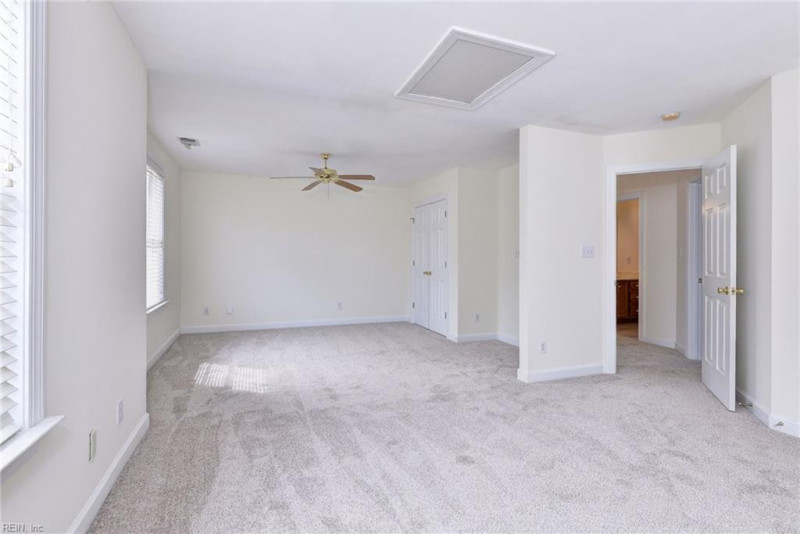 Photo 32 of 48 residential for sale in James City County virginia