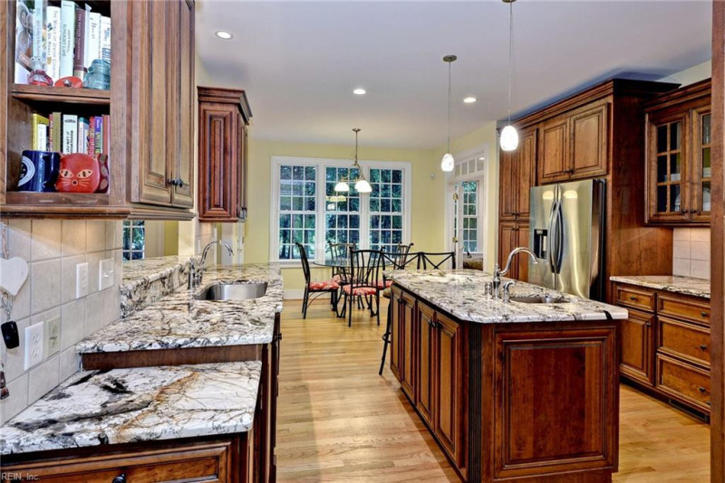 Photo 14 of 50 residential for sale in James City County virginia
