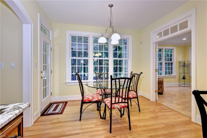 Photo 16 of 50 residential for sale in James City County virginia