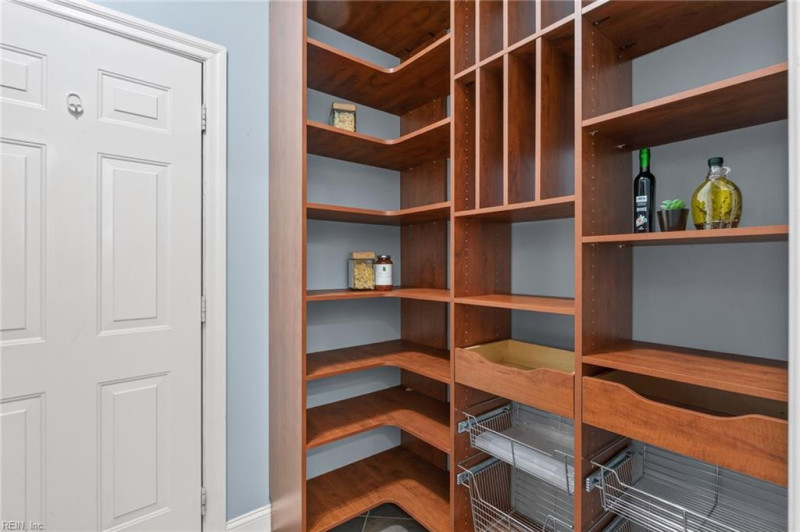 Photo 11 of 39 residential for sale in Virginia Beach virginia