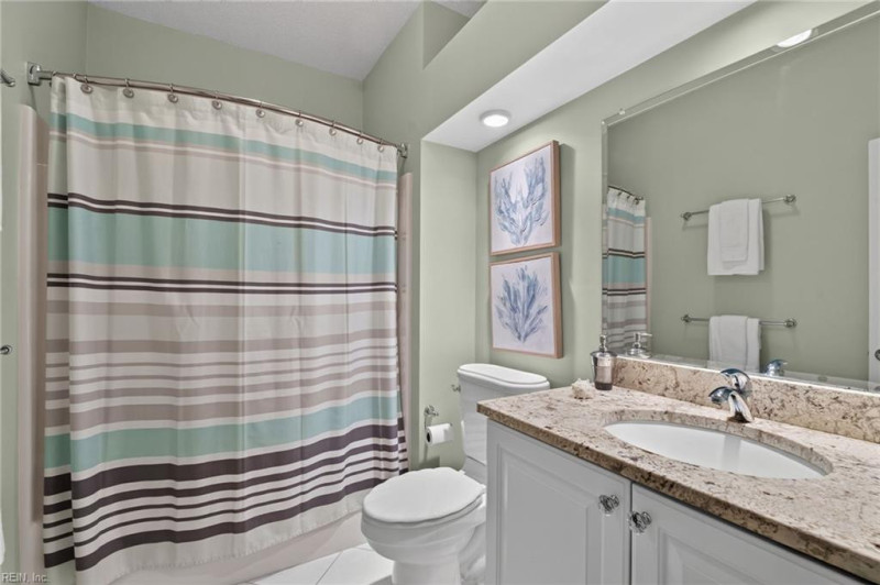 Photo 18 of 39 residential for sale in Virginia Beach virginia