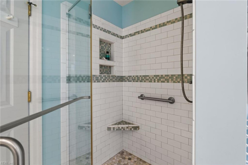 Photo 29 of 39 residential for sale in Virginia Beach virginia