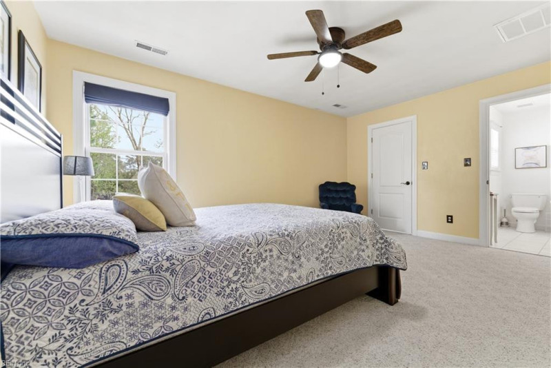 Photo 33 of 48 residential for sale in Chesapeake virginia