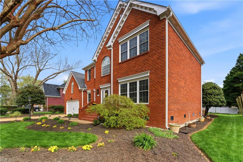 Photo 40 of 48 residential for sale in Chesapeake virginia