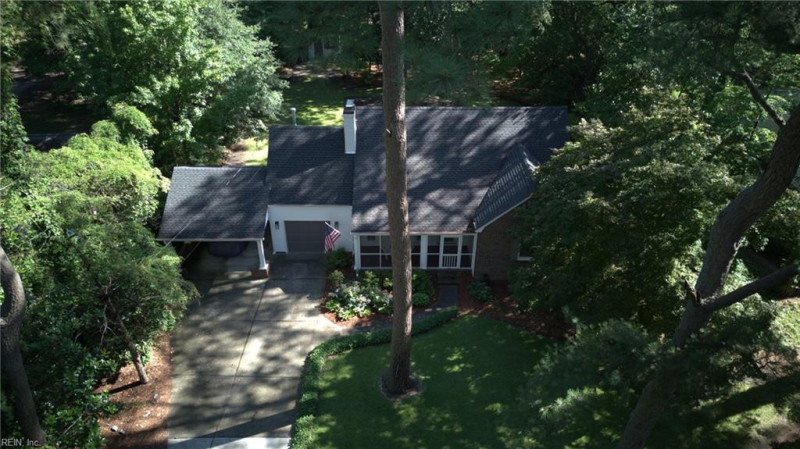 Photo 44 of 50 residential for sale in Portsmouth virginia