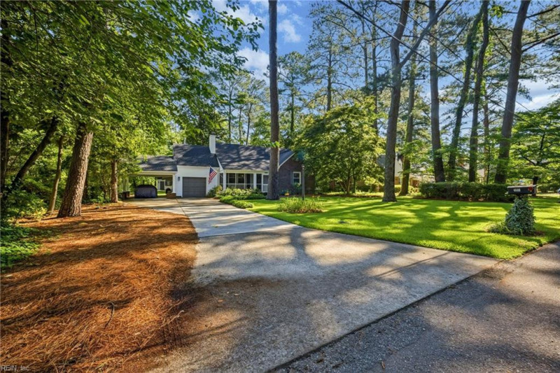 Photo 6 of 50 residential for sale in Portsmouth virginia