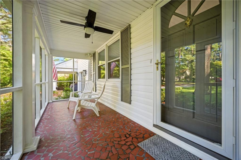 Photo 9 of 50 residential for sale in Portsmouth virginia