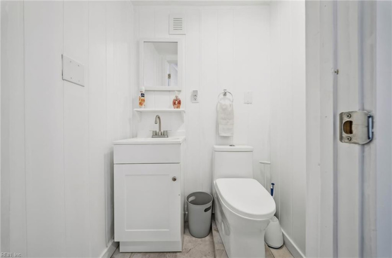 Photo 15 of 26 residential for sale in Virginia Beach virginia