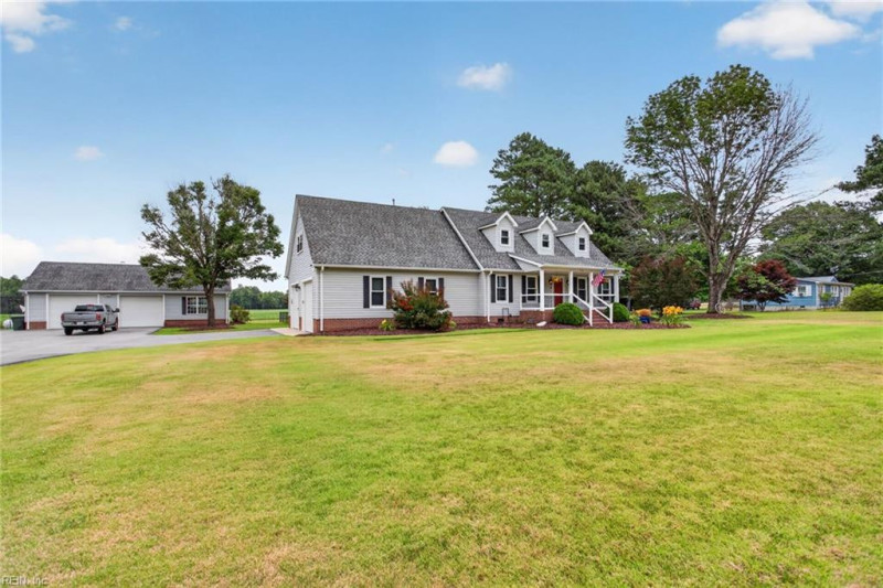 Photo 1 of 36 residential for sale in Suffolk virginia