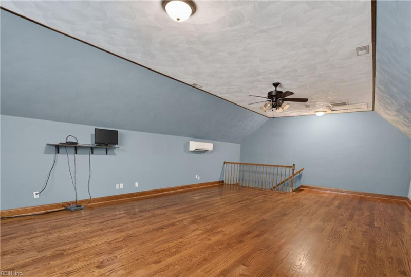 Photo 15 of 36 residential for sale in Suffolk virginia