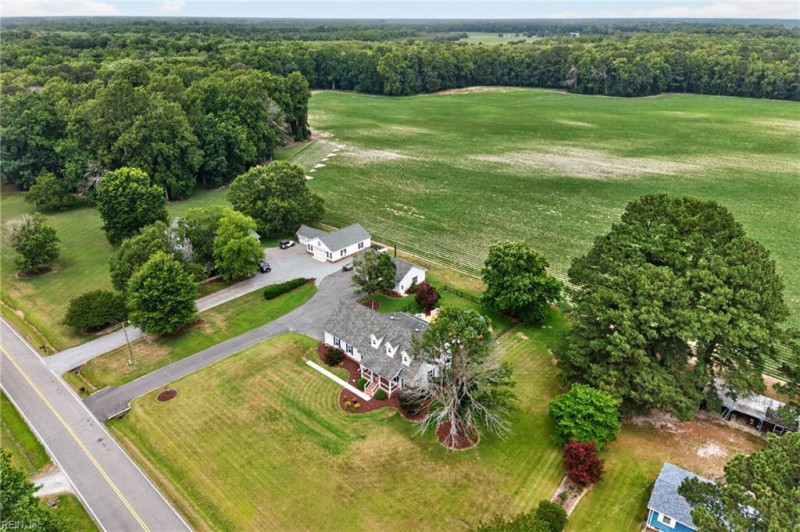 Photo 30 of 36 residential for sale in Suffolk virginia