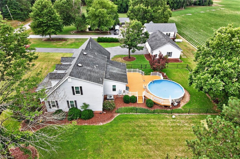 Photo 32 of 36 residential for sale in Suffolk virginia