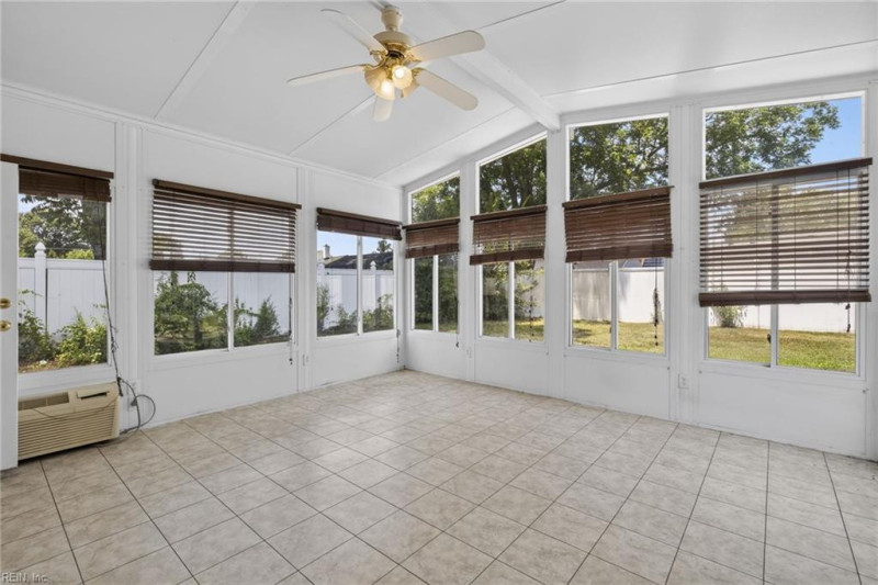 Photo 28 of 33 residential for sale in Chesapeake virginia