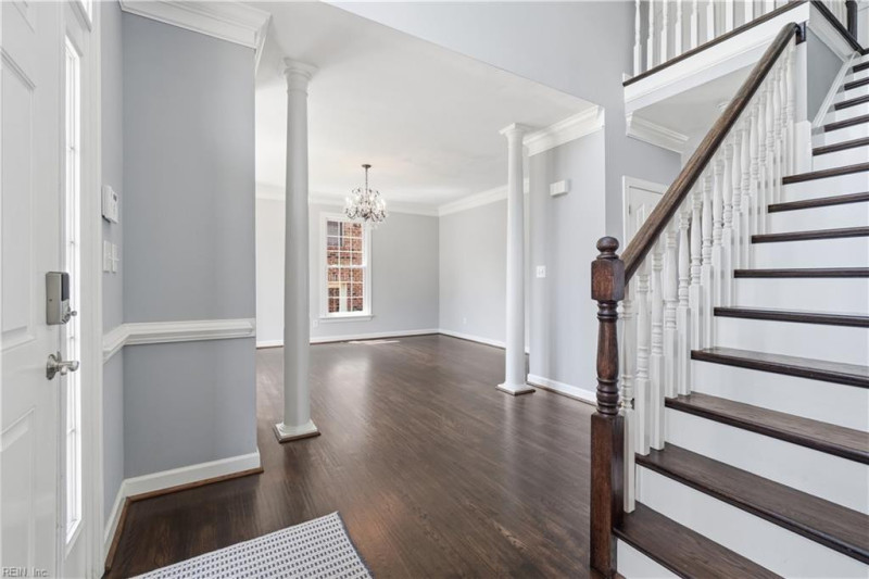 Photo 6 of 48 residential for sale in York County virginia