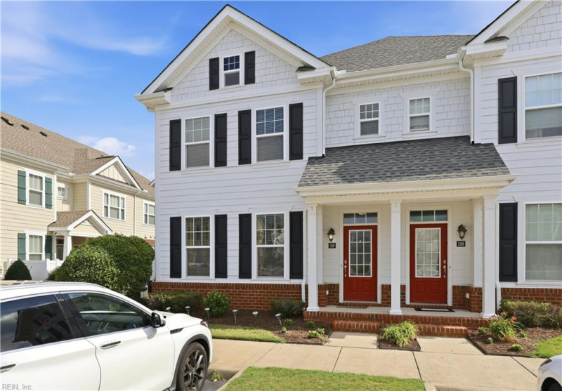 Photo 1 of 38 residential for sale in Chesapeake virginia