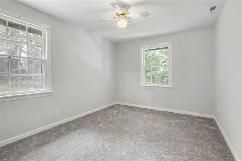 Photo 10 of 25 residential for sale in Portsmouth virginia