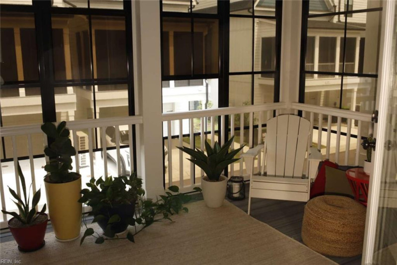 Photo 11 of 20 residential for sale in Chesapeake virginia