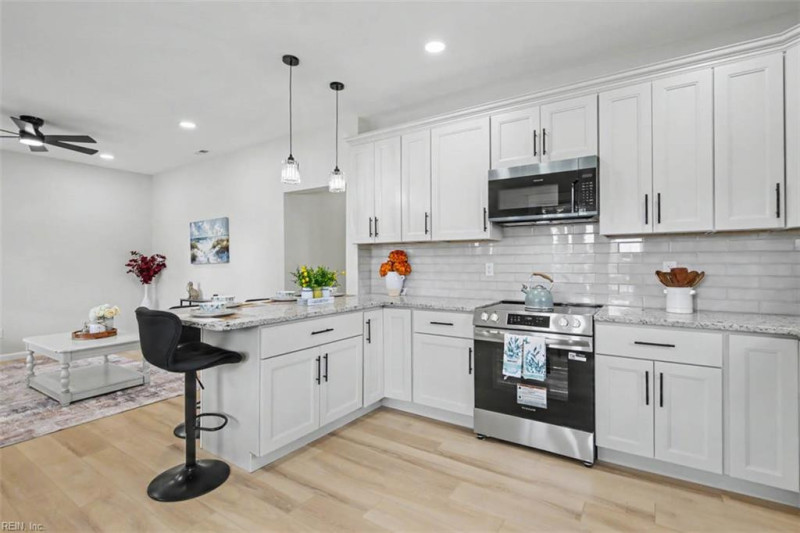 Photo 13 of 29 residential for sale in Newport News virginia