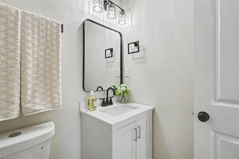 Photo 25 of 29 residential for sale in Newport News virginia