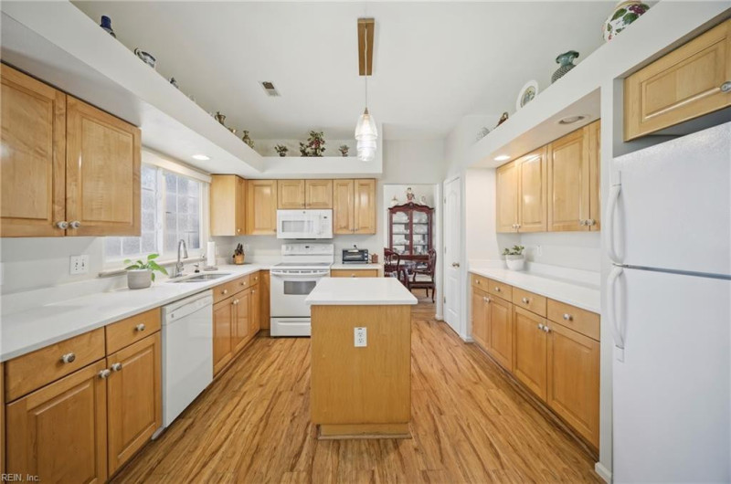 Photo 1 of 40 residential for sale in Virginia Beach virginia