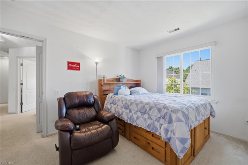 Photo 20 of 40 residential for sale in Virginia Beach virginia