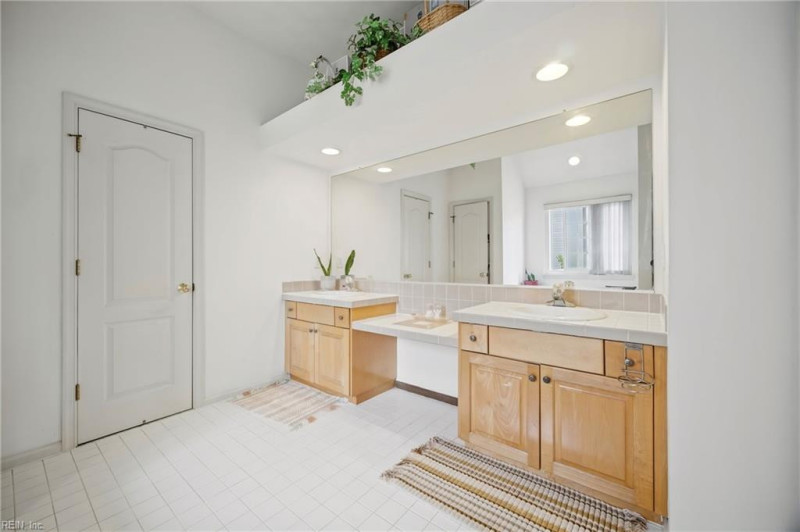 Photo 26 of 40 residential for sale in Virginia Beach virginia