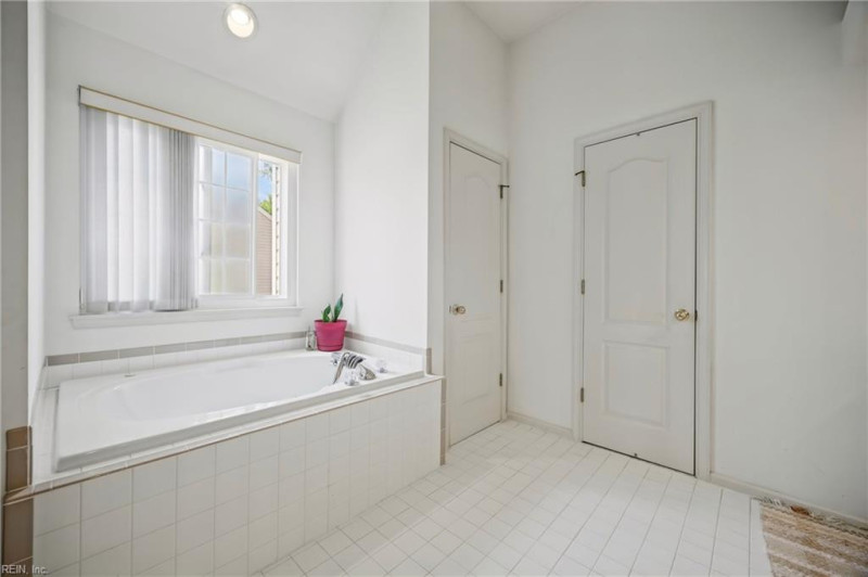 Photo 27 of 40 residential for sale in Virginia Beach virginia