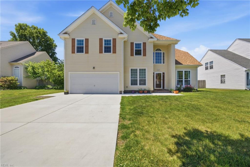 Photo 3 of 40 residential for sale in Virginia Beach virginia