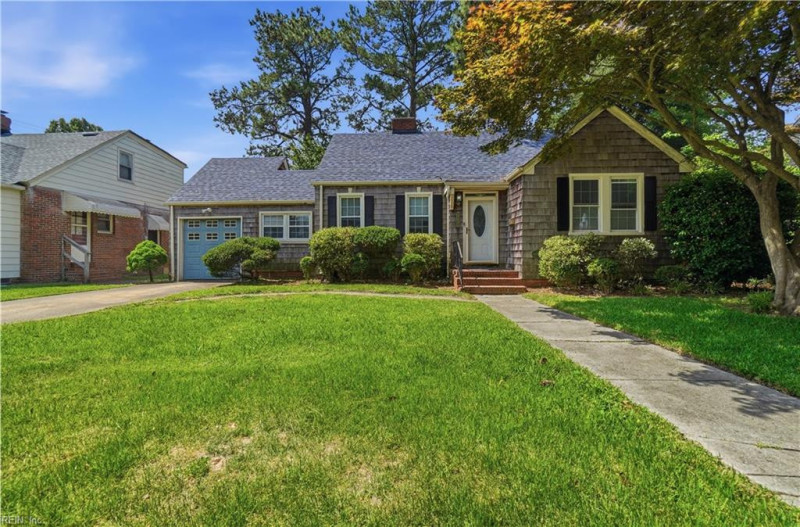 Photo 1 of 33 residential for sale in Norfolk virginia